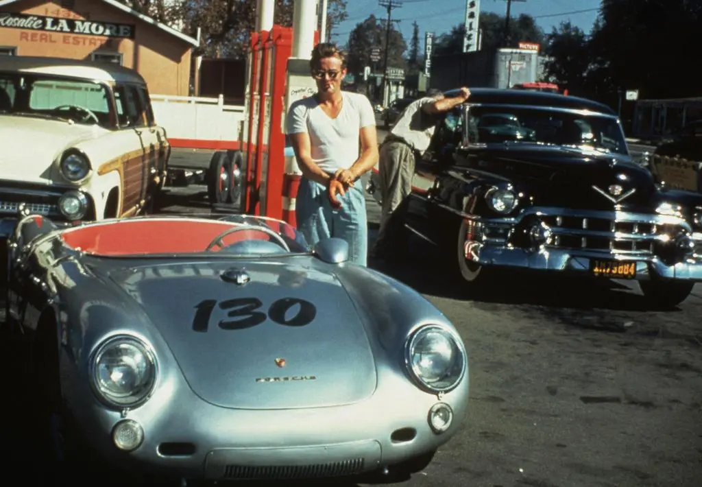 James Dean zginął w wypadku samochodowym