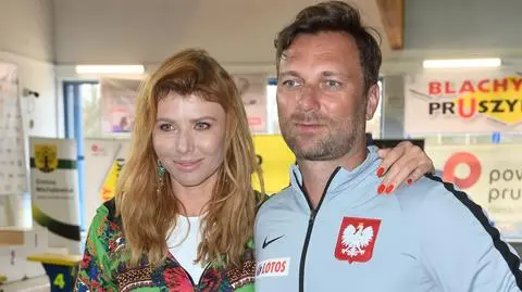 Agata Załęcka rozstała się z mężem. Bajkową ceremonię zaślubin transmitowali w sieci