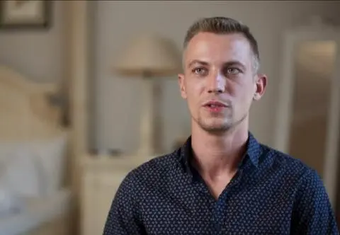 Adam Sak pokazał pierwsze zdjęcie od wielu miesięcy. Czerpie z życia pełnymi garściami