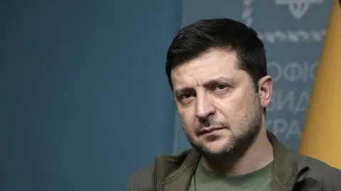 Wołodymyr Zełenski mówi o rodzinie i z trudem powstrzymuje łzy. "Nie widuję ich. Nie mogę"