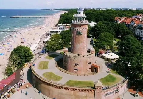 Kołobrzeg to nie tylko plaże i sport. W mieście kwitnie także kultura
