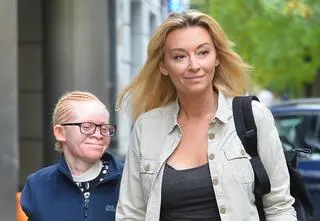 Martyna Wojciechowska wystąpiła w teledysku Kabuli. Przesłanie piosenki wzrusza do łez