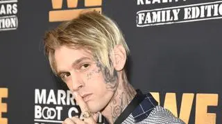 Aaron Carter został zamordowany? Mama muzyka opublikowała zdjęcia z miejsca tragedii