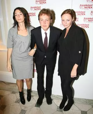 Paul McCartney z córkami