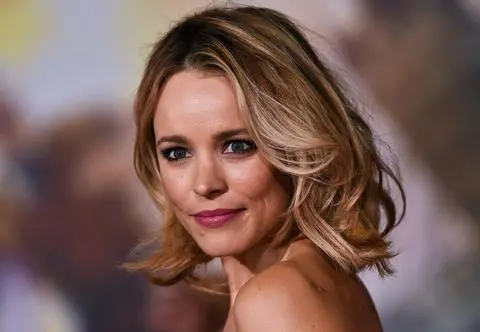 Rachel McAdams zapozowała z nieogolonymi pachami. Zdjęcia wywołały dyskusję