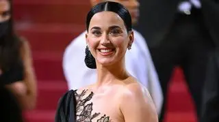 Katy Perry rzucała jedzeniem na koncercie. Nagranie jest hitem sieci