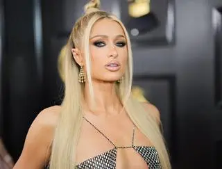 Paris Hilton została zgwałcona i poddana aborcji