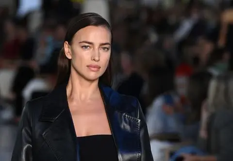 Rosyjska modelka Irina Shayk sprzeciwia się wojnie w Ukrainie. Modelki krytykują Putina