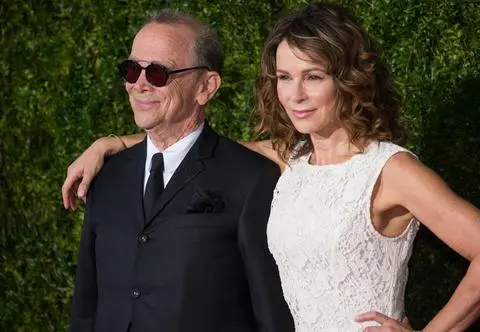 Ojciec Jennifer Grey miał 82 lata, gdy ogłosił, że jest gejem. "Jak mogłam tego nie wiedzieć"