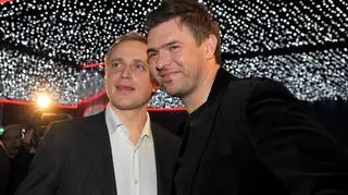 Tomasz Karolak o przyjaźni z Piotrem Adamczykiem. "Jest moim bratem"