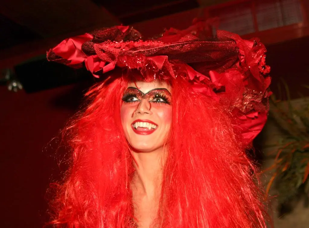 Aktualnie czytasz: Heidi Klum zaszalała z kostiumem na Halloween. Niektórych może przyprawić o mdłości