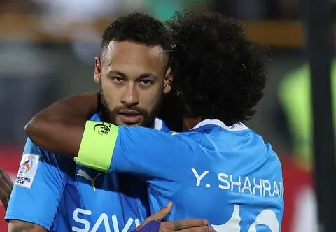 Neymar cierpi po próbie porwania córki. Napastnicy byli uzbrojeni