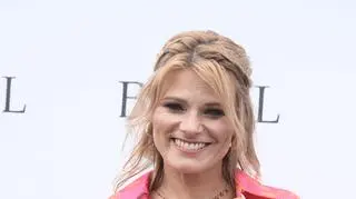 Anna Głogowska w romantycznych objęciach partnera. Takich zdjęć nikt się nie spodziewał