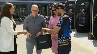 Zwycięzca aukcji WOŚP gościł na treningu Bartosza Zmarzlika. Nie zabrakło niespodzianek od marki Aztorin