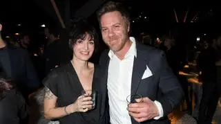 Lena Headey i Marc Menchaca