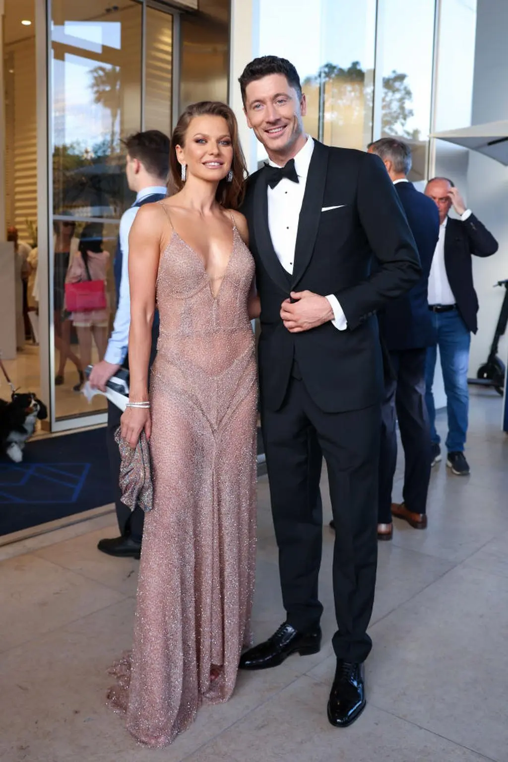 Cannes 2022. Gwiazdy na premierze filmu "Elvis" - Anna i Robert Lewandowscy