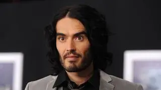 Russell Brand odpowiedział na oskarżenia o gwałt. Obwinił... brytyjski rząd