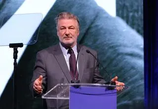 Wyrok w sprawie śmiertelnego postrzelenia na planie filmu "Rust". Poznaliśmy wymiar kary