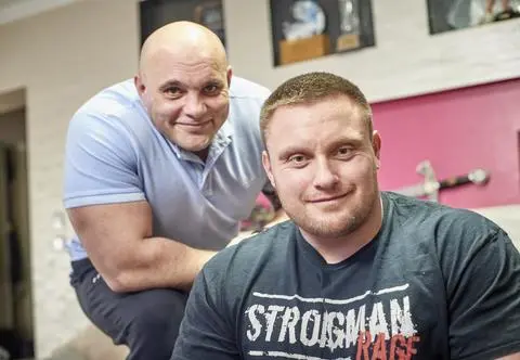 Krzysztof Radzikowski z "Gogglebox" pokazał partnerkę. "Wyglada jak aktorka"