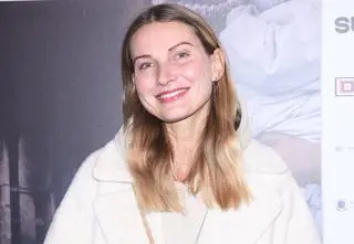 Joanna Moro kąpie się topless w jeziorze. Pokazała zmysłowe nagranie