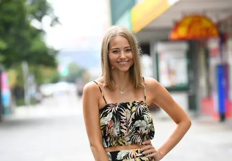 Agata Rubik opala się z mamą w bikini. Wyglądają niczym "siostry bliźniaczki"