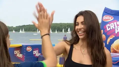 Strefa Felix Crispers zachwyciła plażowiczów. Magdalena Karwacka i Igor Łubkowski dołączyli do eventu matki  