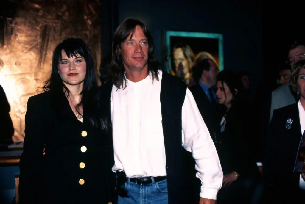 Lucy Lawless 