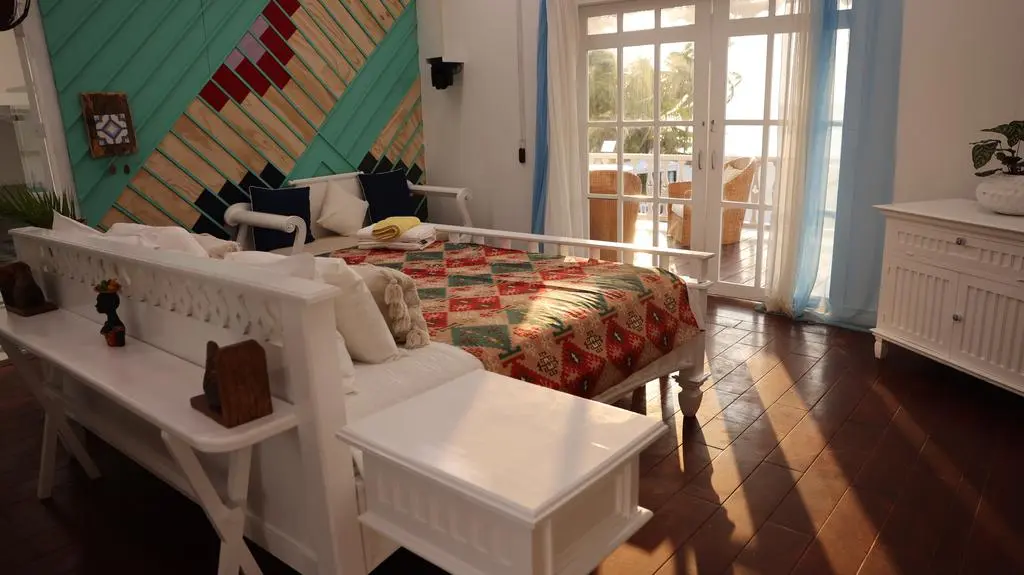 "Hotel Paradise 7". Willa uczestników