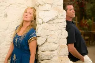 Kadr z filmu "Mamma Mia"