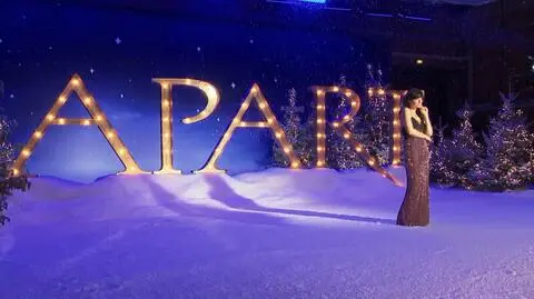 Maria Dębska zachwyca w nowej reklamie świątecznej