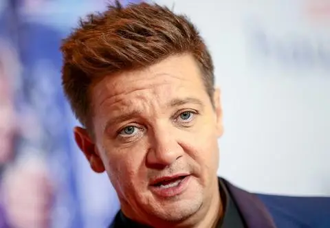 Jeremy Renner wspomina pierwsze dni po wypadku. Zdradził, dla kogo walczył o życie 