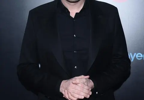 Filip Chajzer potwierdził plotki o zaręczynach? "Kwiaty dla narzeczonej kupił"