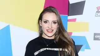 Maja Kapłon przeszła ponad 18 operacji. Pokazała bliznę. "Dużo bliskich mnie zostawiło"