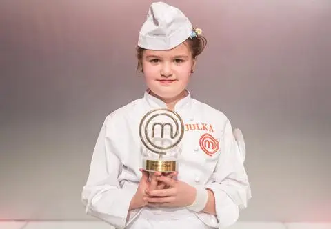 Julia Cymbaluk zwyciężyła 2. edycję "MasterChef Junior". 15-latka zachwyca dziś urodą