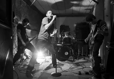 Legenda rocka nie żyje. Znany muzyk odszedł nieoczekiwanie. Miał 57 lat