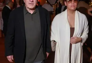 Partnerka Roberta De Niro o komplikacjach poporodowych. Zdradziła imię córki