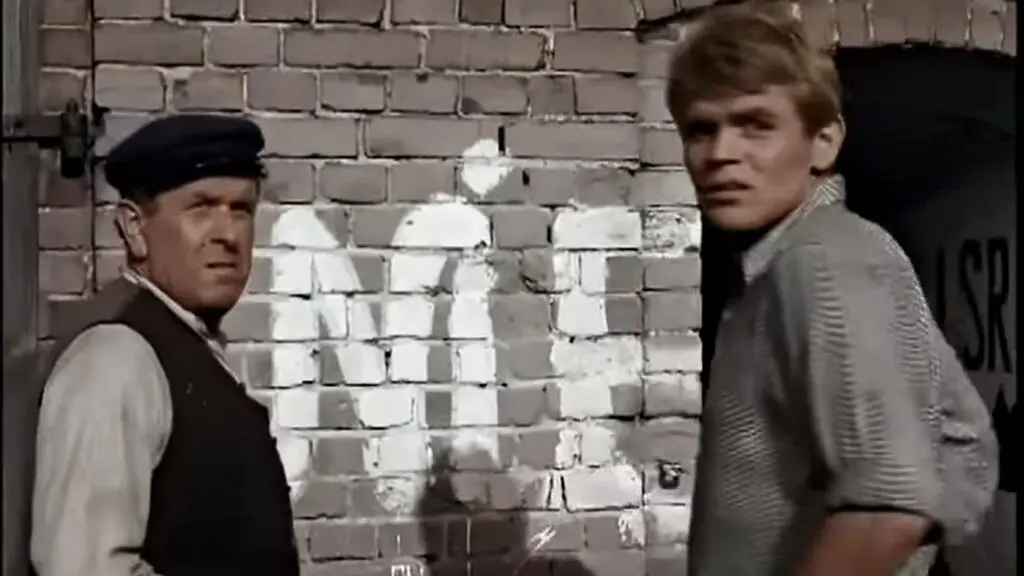 Kadr z filmu "Sami Swoi"