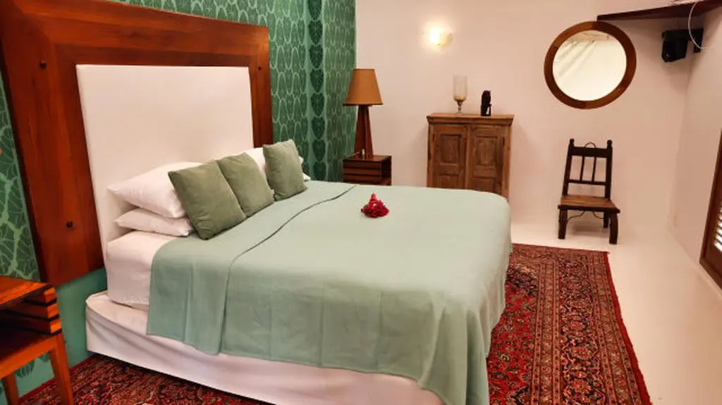 Hotel Paradise 5