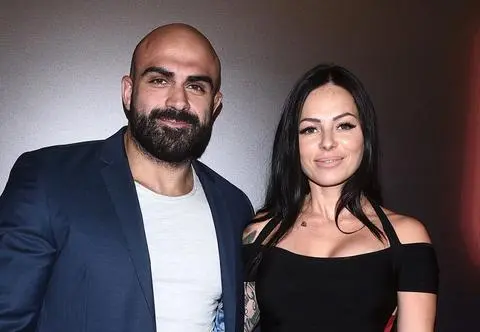 Sylwia Szostak została zapytana o "wyskok w Malezji". Szybko odpowiedziała internaucie