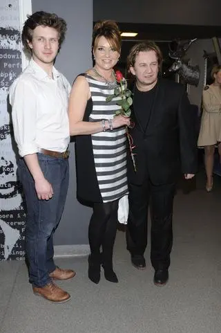 Antoni Królikowski z rodzicami: Małgorzatą Ostrowską-Królikowską i Pawłem Królikowskim