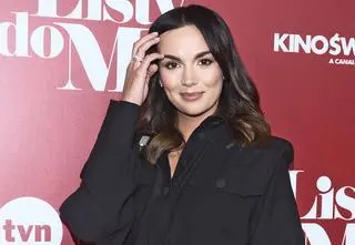 Paulina Krupińska pokazała, jak dba o urodę. Miała igły wbite w całą twarz