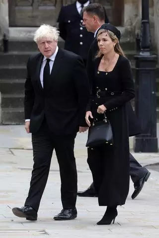 Pogrzeb Elżbiety II: Były premier Wielkiej Brytanii Boris Johnson i Carrie Johnson