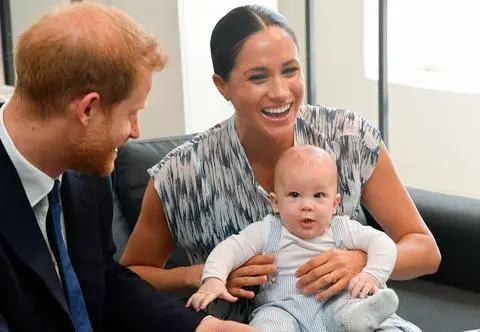 Syn księcia Harry'ego i Meghan Markle skończył 5 lat. Jeszcze przed narodzinami wywołał sensację na dworze