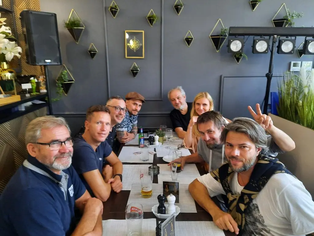 Olivier Janiak i ekipa programu "Co Za Tydzień"