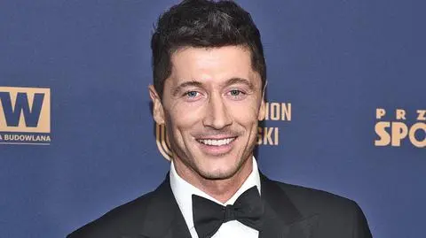 Robert Lewandowski zajmuje się córką podczas nieobecności żony. Filmik hitem w sieci