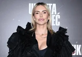 Monika Goździalska o show-biznesie i hejcie. "Przypłaciłam to ciężką depresją"