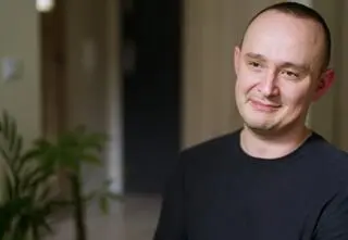 Maciek ze "Ślubu od pierwszego wejrzenia" chudnie w oczach. Wszystko przez operację