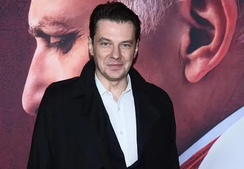Marcin Kwaśny trzeci raz zostanie ojcem. Radosną nowiną podzielił się na premierze filmu