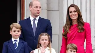 Księżna Kate, książę Williams i dzieci: George, Charlotte, Louise
