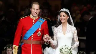 Księżna Kate nosi obrączkę, a książę William nigdy tego nie robi. Wiemy, dlaczego